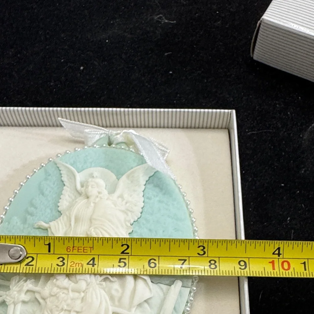 Roman Guardian Angel Ornament - White and Cream